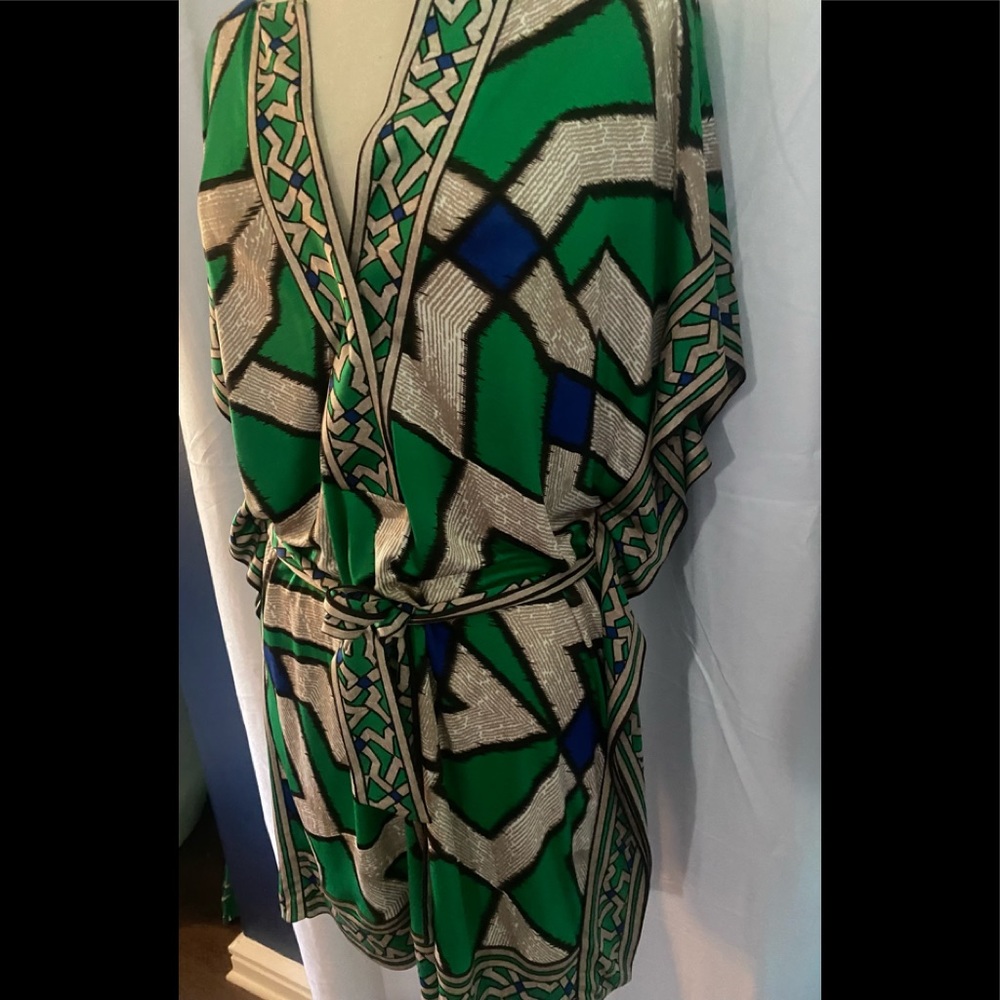 Dvf Belted tunic dress size 8